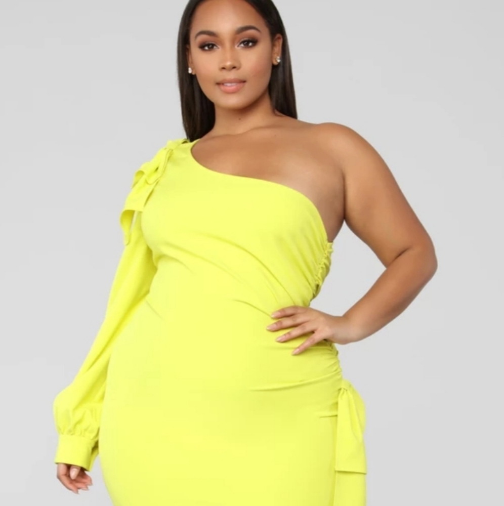 Fashion Nova Yellow Plus Size One Shoulder Dress